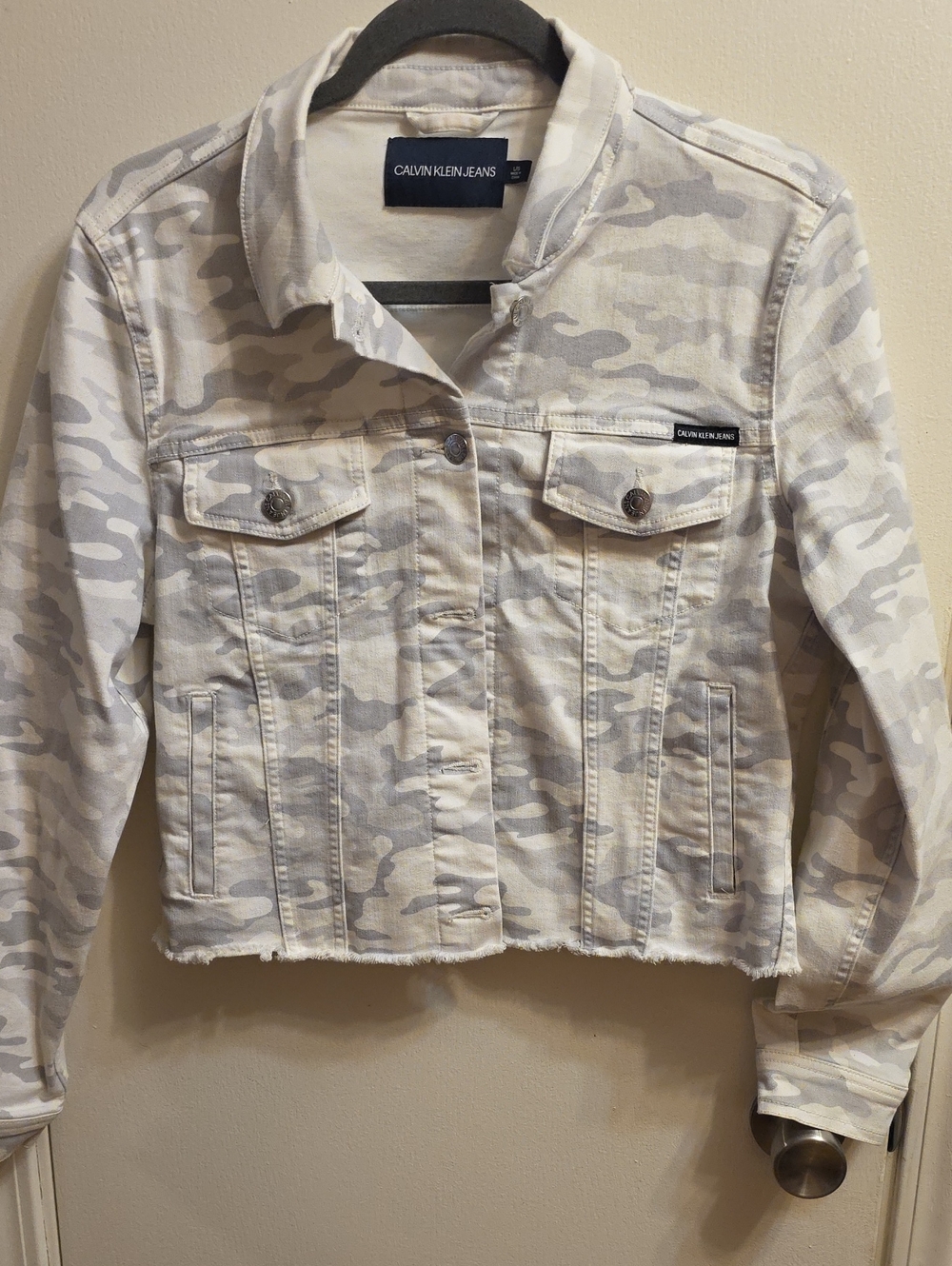 Calvin Klein Jeans Women's Cream & Gray Camo Denim Jacket